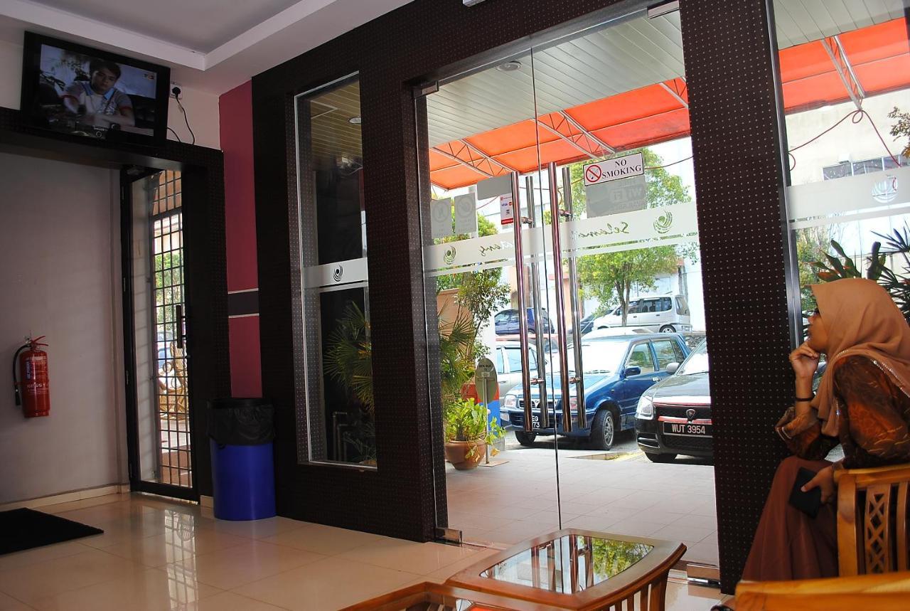 Marjan Hotel Sdn Bhd Chukai 外观 照片